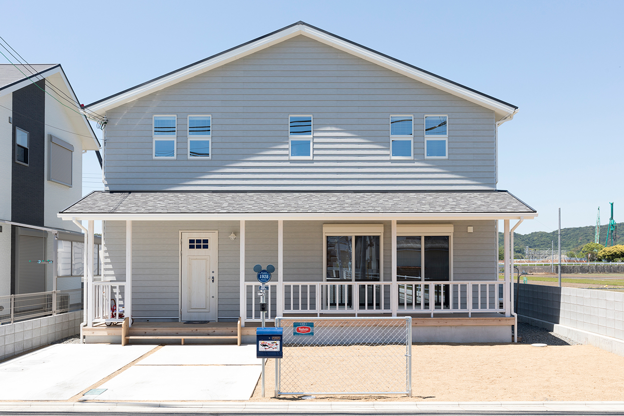 カリフォルニアの風を感じる家